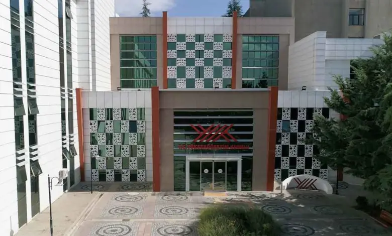 YÖK’ten Denklik ve Yatay Geçişte Köklü Değişiklik! Başarı Barajı 90 Oldu
